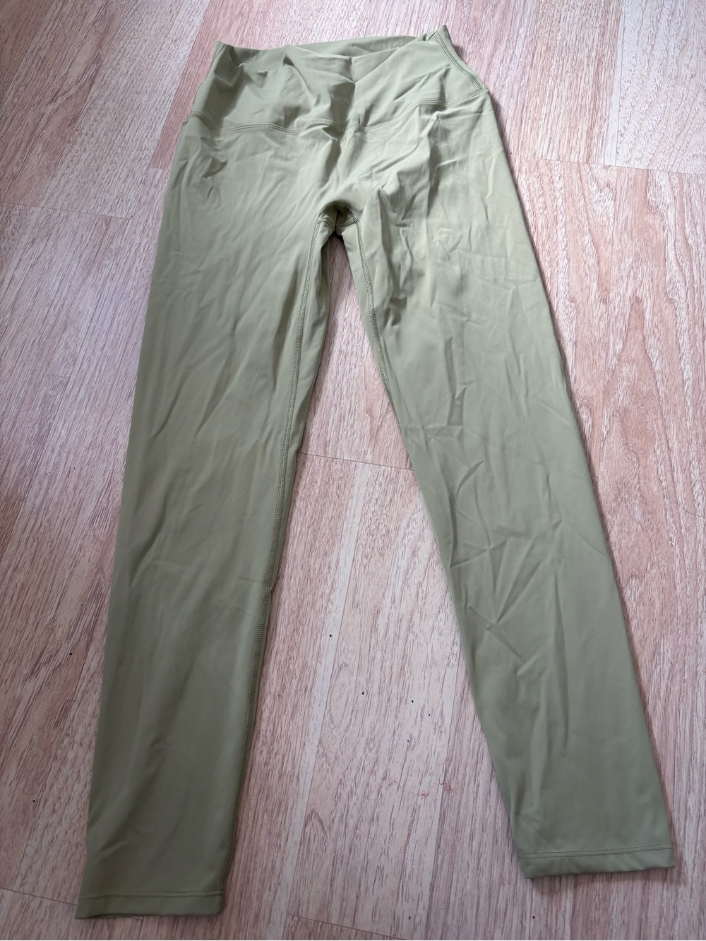 Lululemon Align High-Rise Legging 28” Size 10 Creamy Mint Green